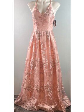 NWT by & by Elegant Blush Pink Lace Halter Dress Size 7